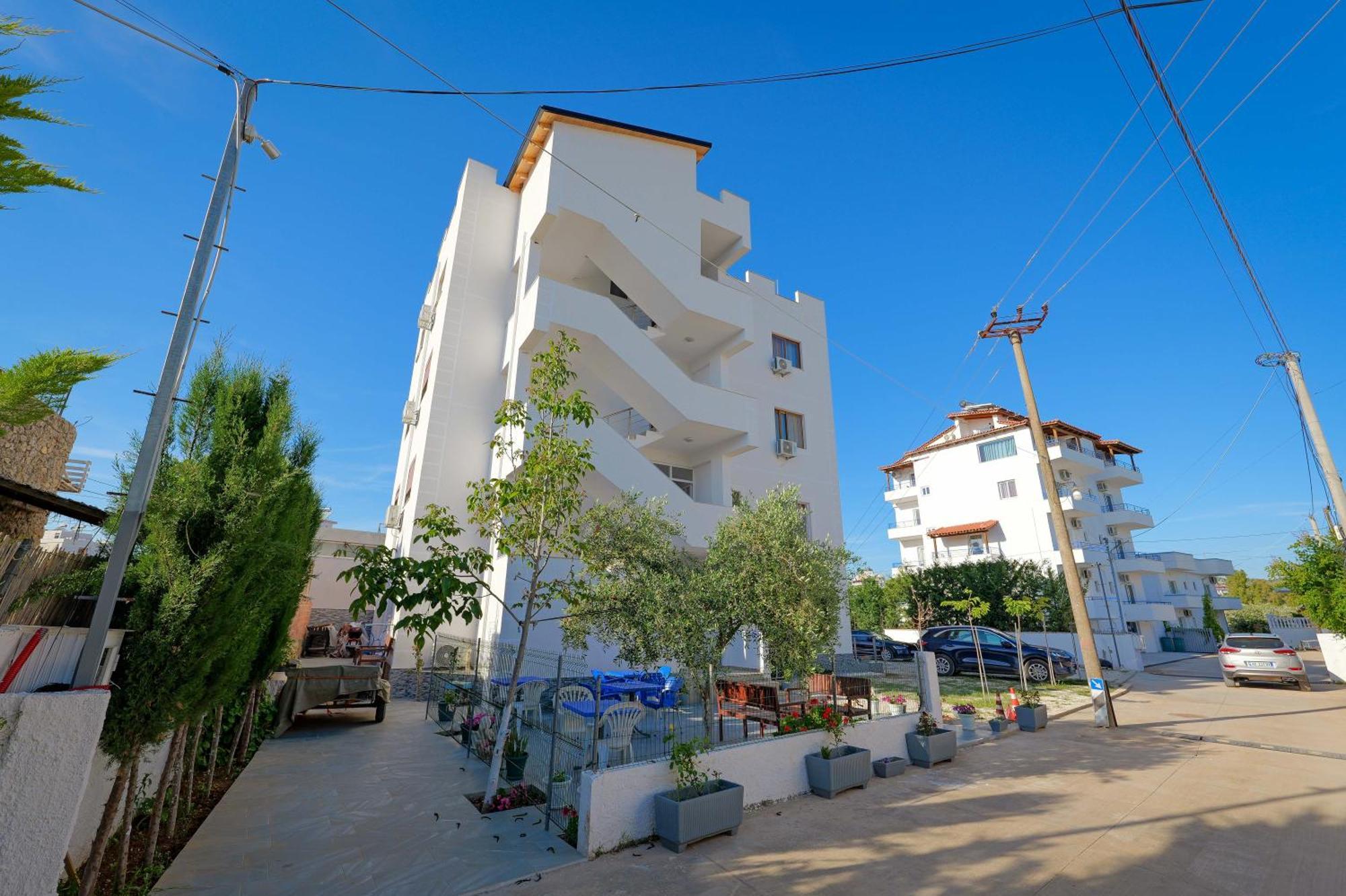 Central Garden Residence Sofia - Free Parking Ksamil Exterior photo