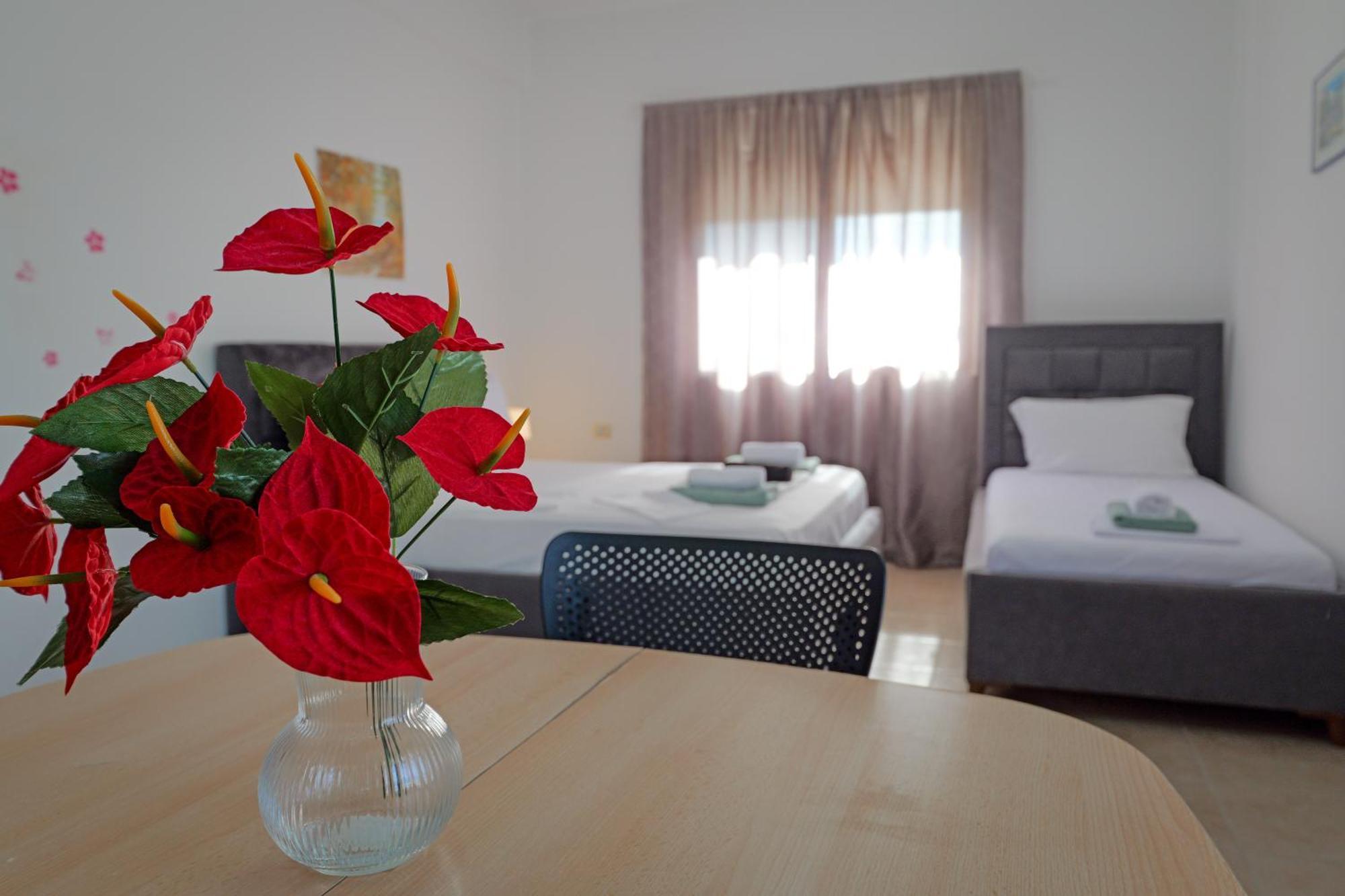 Central Garden Residence Sofia - Free Parking Ksamil Exterior photo